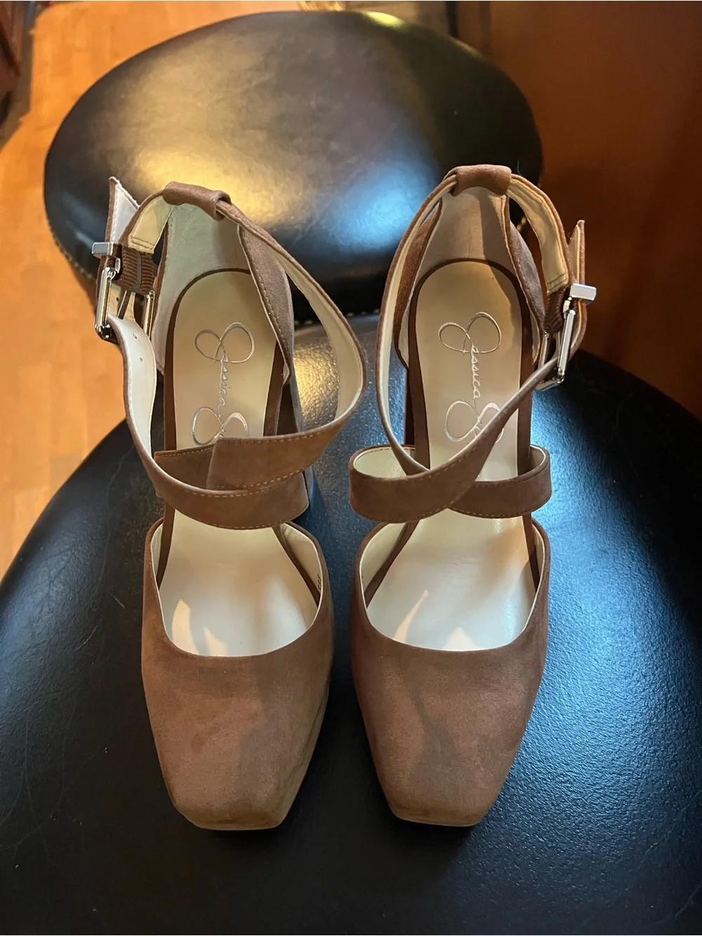Jessica Simpson chunky platform